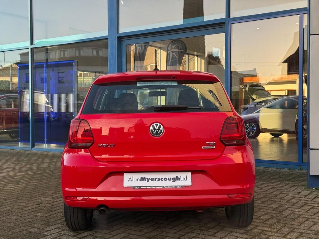 Used Volkswagen Polo 2015 for sale - 77210724: Photo 8