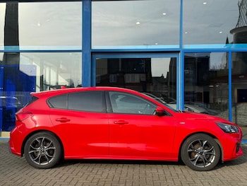 Used Ford Focus 2019 for sale - 77872209: Photo