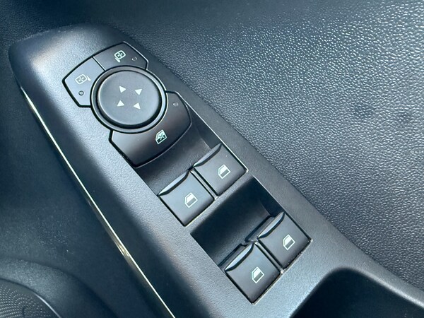 Used Ford Fiesta 2023 for sale - 74100397: Photo 19