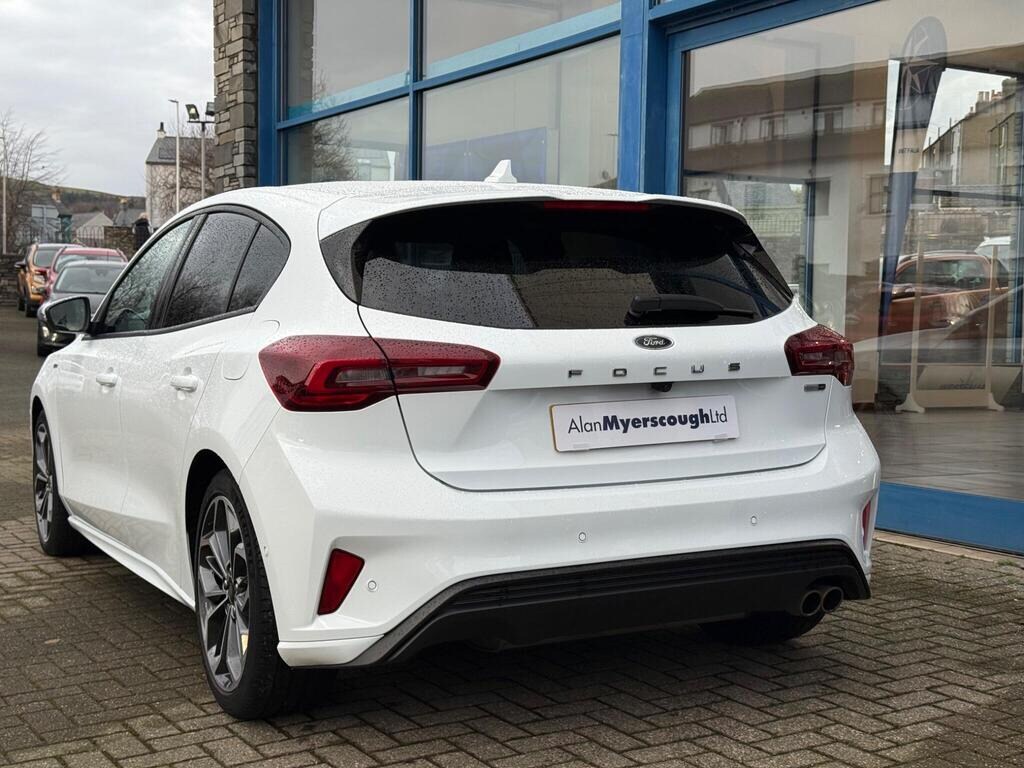 Used Ford Focus 2023 for sale - 76984261: Photo 11