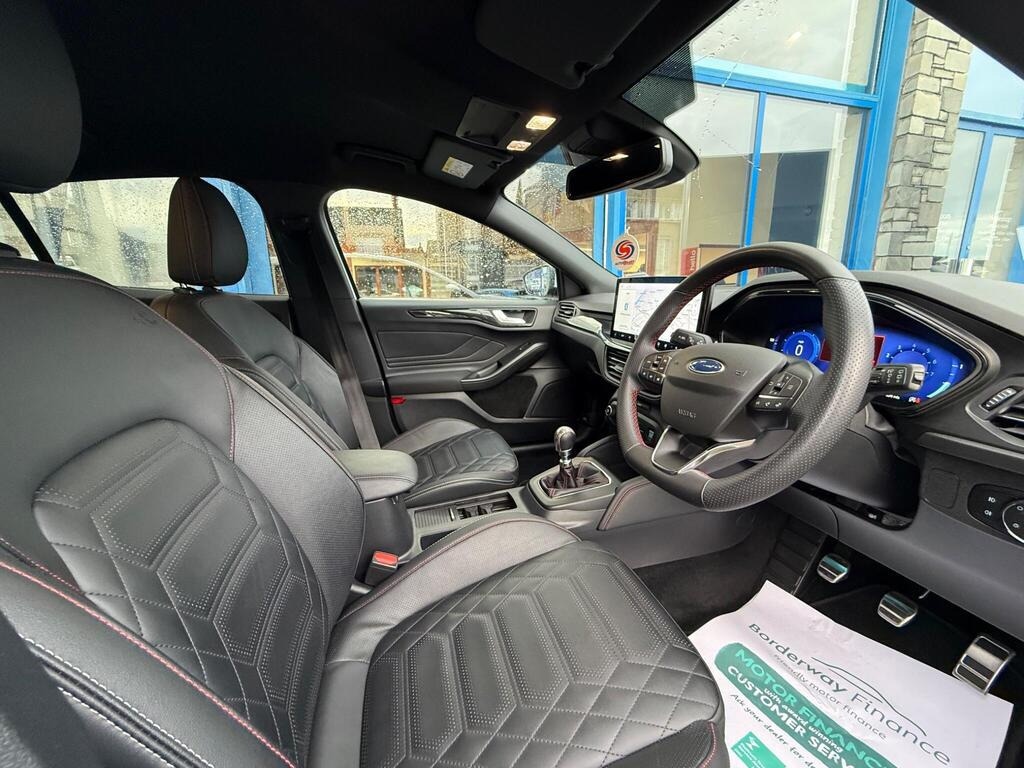 Used Ford Focus 2023 for sale - 76984261: Photo 23