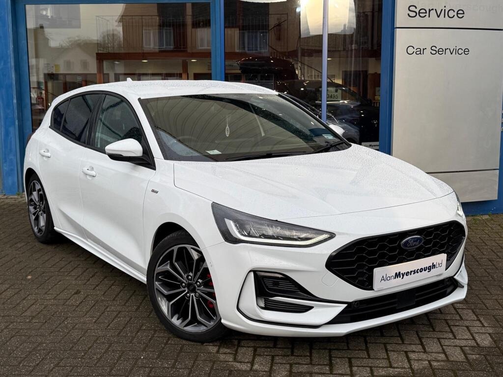 Used Ford Focus 2023 for sale - 76984261: Photo 3