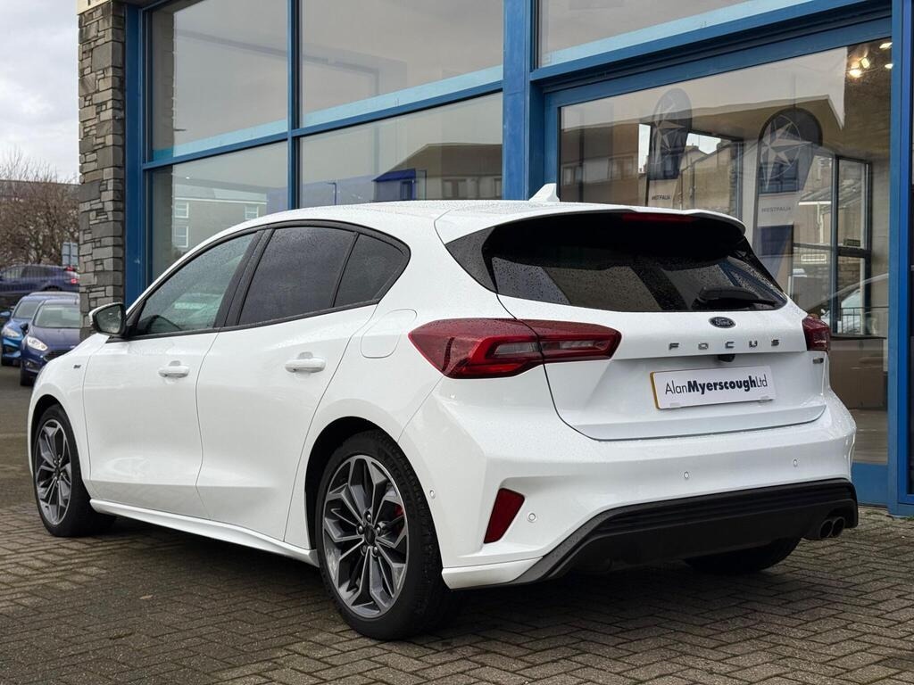 Used Ford Focus 2023 for sale - 76984261: Photo 6