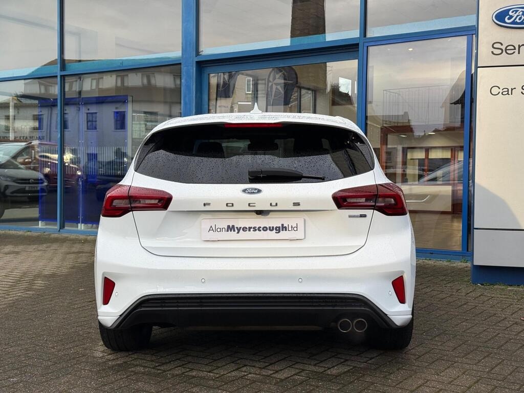 Used Ford Focus 2023 for sale - 76984261: Photo 7