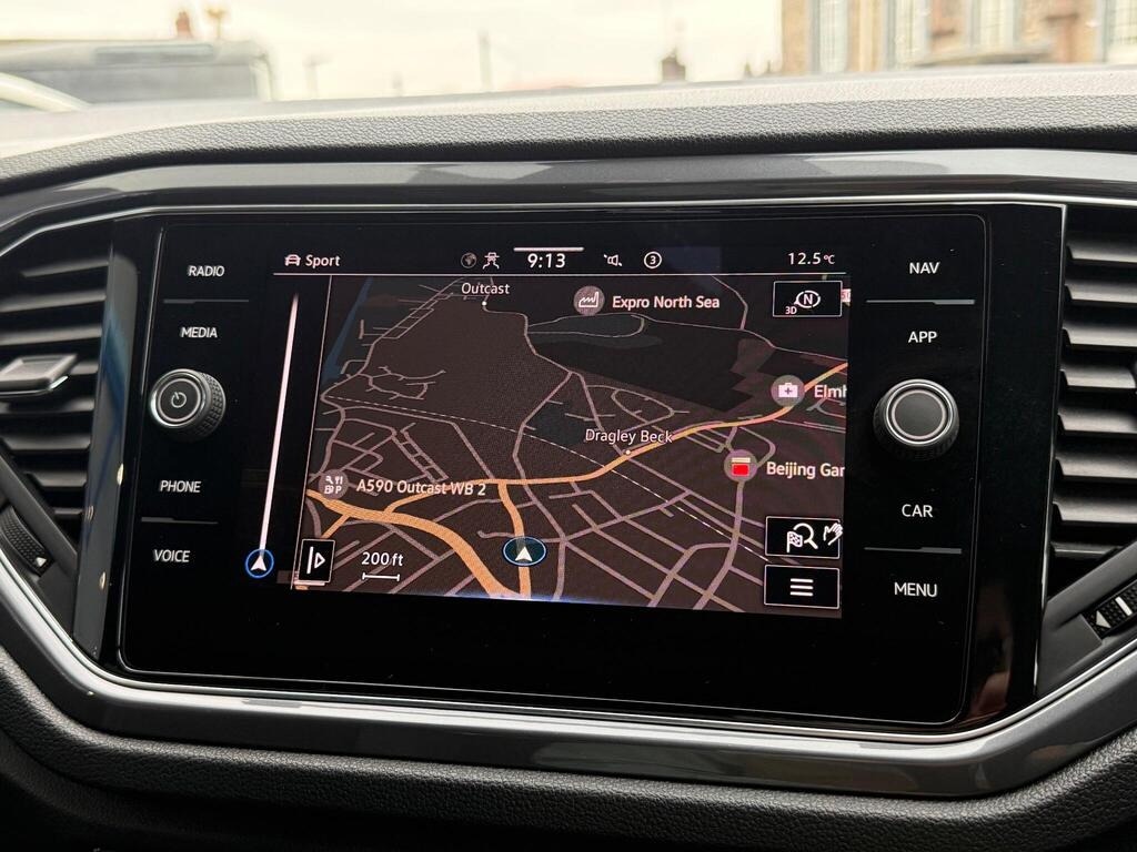 Used Volkswagen T-Roc 2020 for sale - 75994275: Photo 16