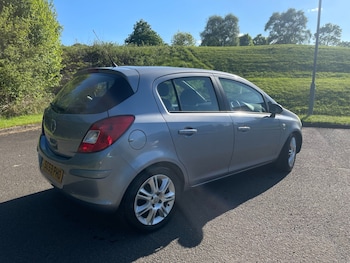 Used Vauxhall Corsa 2010 for sale - 78695057: Photo