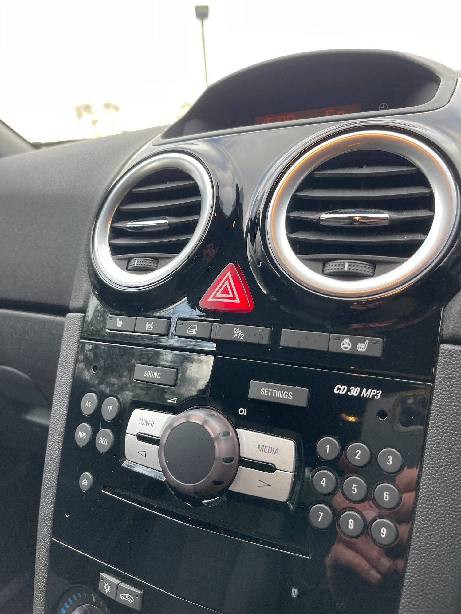 Used Vauxhall Corsa 2014 for sale - 77286771: Photo 15