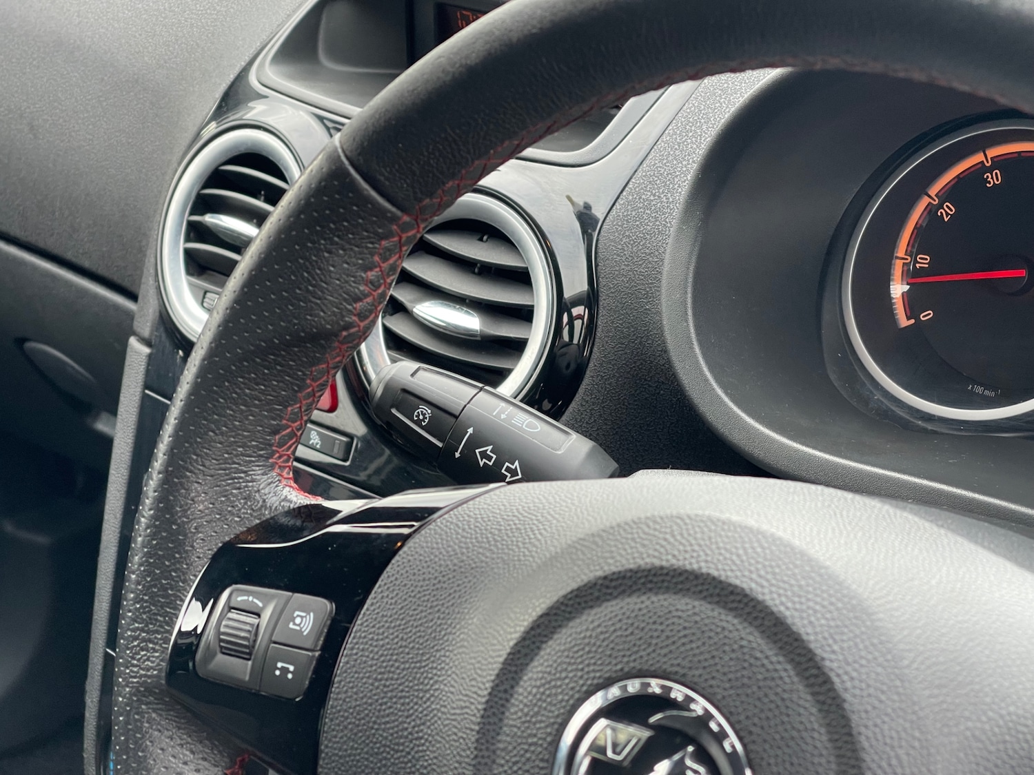 Used Vauxhall Corsa 2012 for sale - 77639034: Photo 16