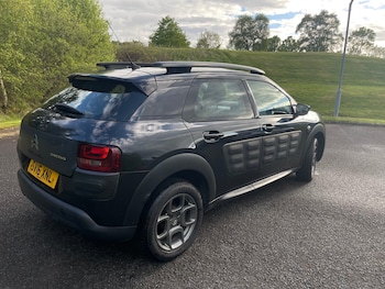 Used Citroen C4 Cactus 2016 for sale - 78903253: Photo