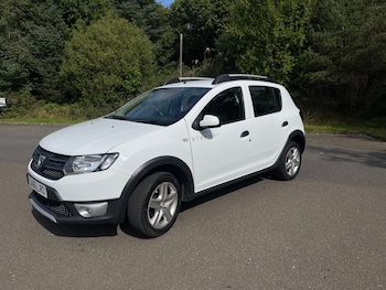 Used Dacia Sandero Stepway 2016 for sale - 79611232: Photo