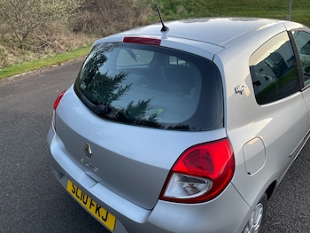 Used Renault Clio 2010 for sale - 78386018: Photo