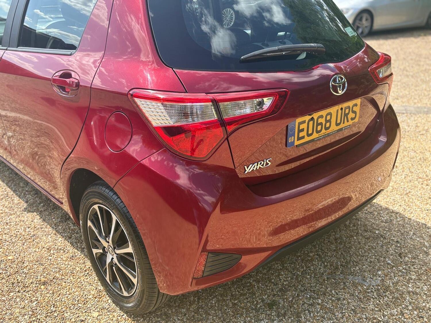 Used Toyota Yaris 2018 for sale - 76313919: Photo 16