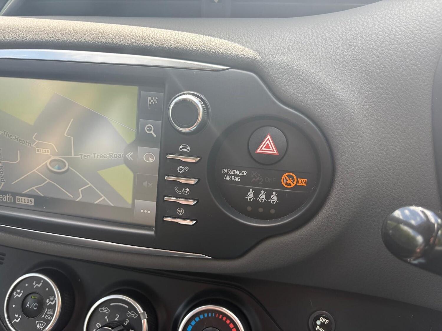 Used Toyota Yaris 2018 for sale - 76313919: Photo 27