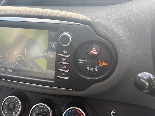 Used Toyota Yaris 2018 for sale - 76313919: Photo 27