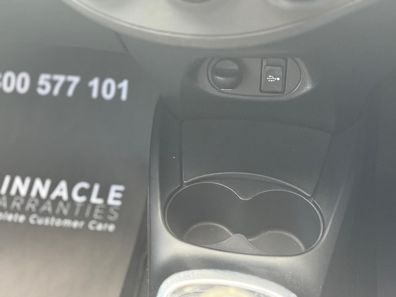 Used Toyota Yaris 2018 for sale - 76313919: Photo 33