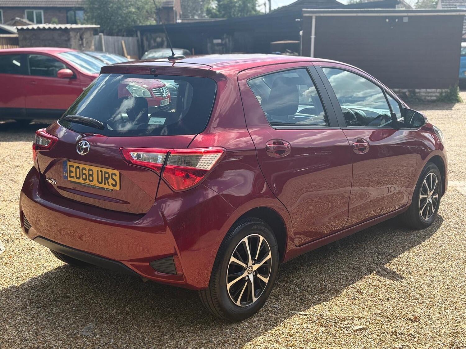 Used Toyota Yaris 2018 for sale - 76313919: Photo 5