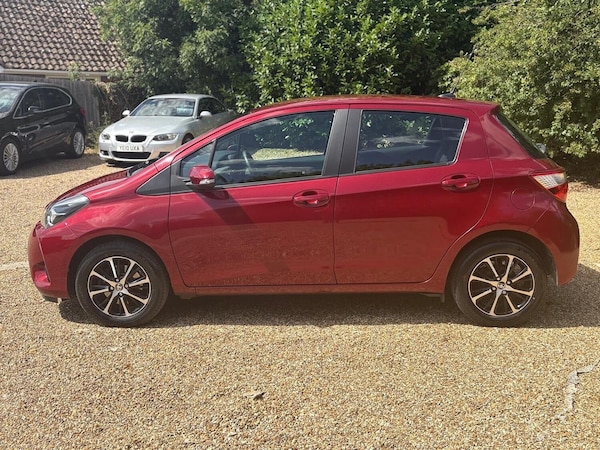 Used Toyota Yaris 2018 for sale - 76313919: Photo 8