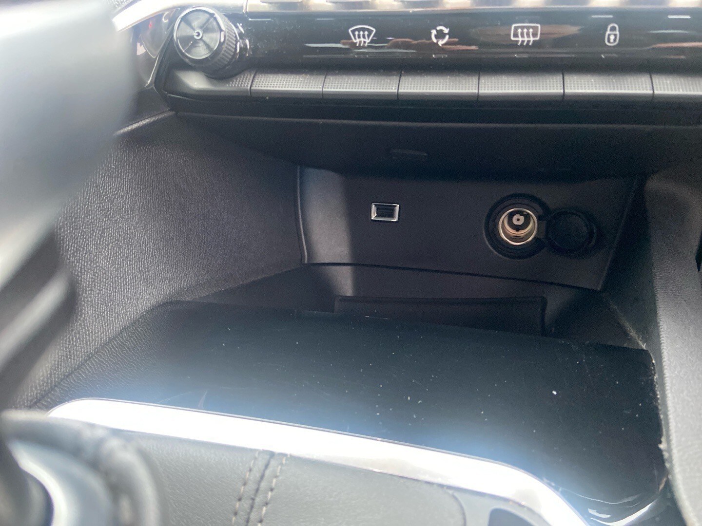 Used Peugeot 3008 2017 for sale - 78031582: Photo 22