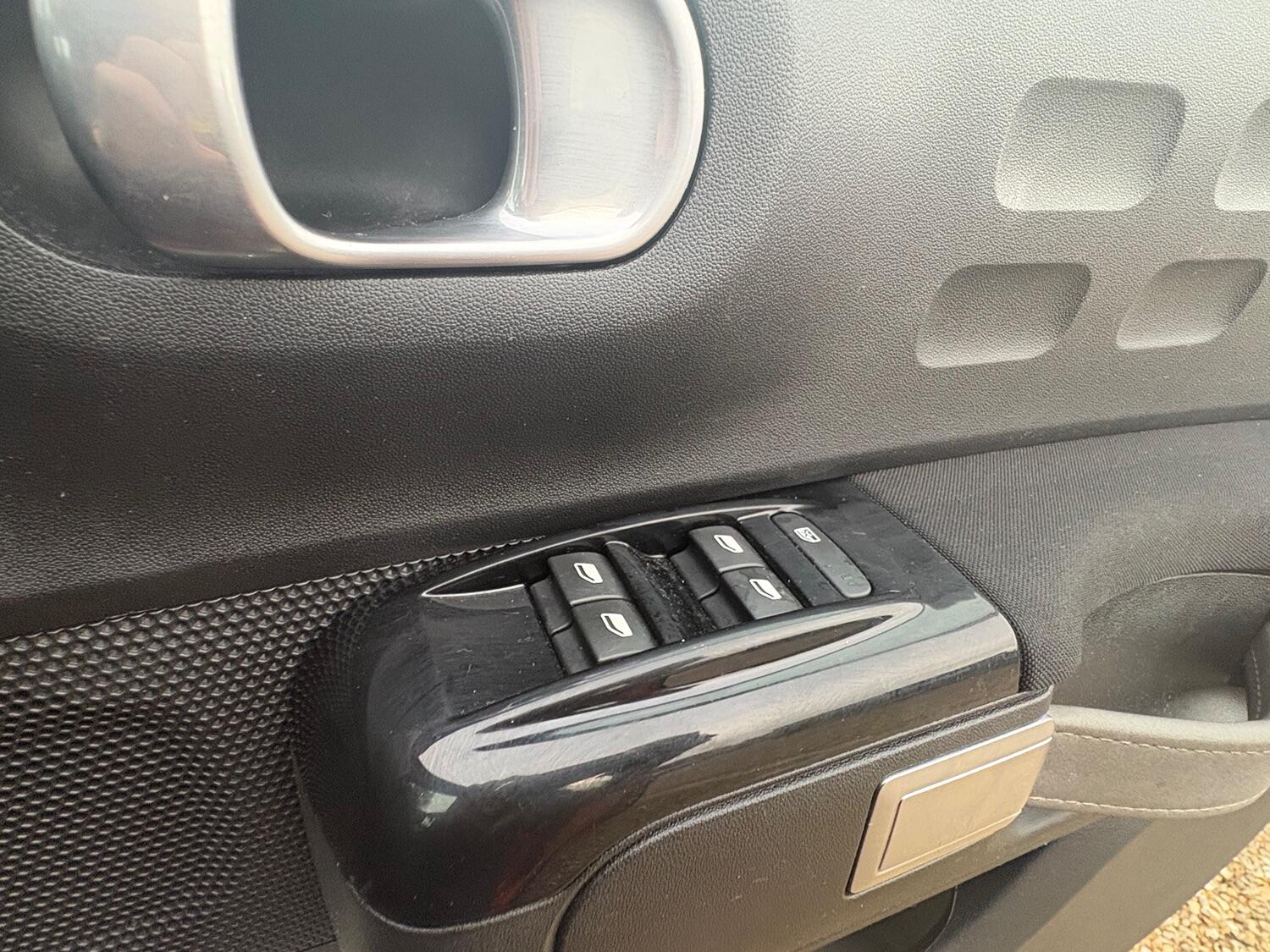 Used Citroen C3 2017 for sale - 76521098: Photo 38