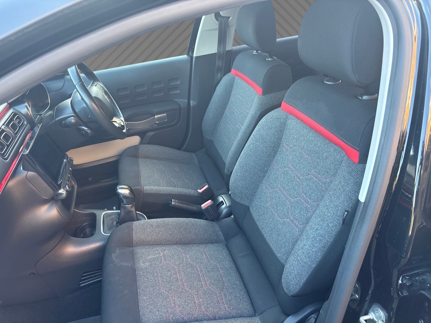 Used Citroen C3 2018 for sale - 76896986: Photo 13