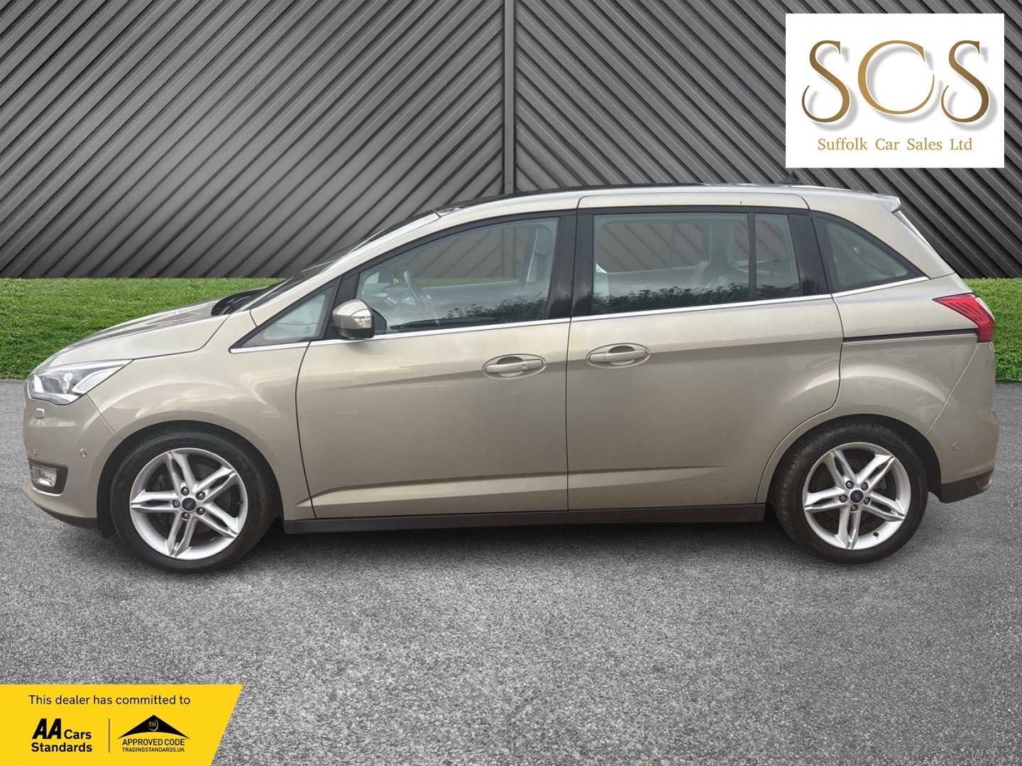 Used Ford Grand C-Max 2017 for sale - 77494767: Photo 4