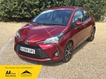 Used Toyota Yaris 2018 for sale - 77084279: Photo