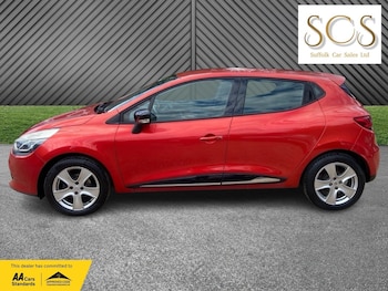 Used Renault Clio 2015 for sale - 79156677: Photo