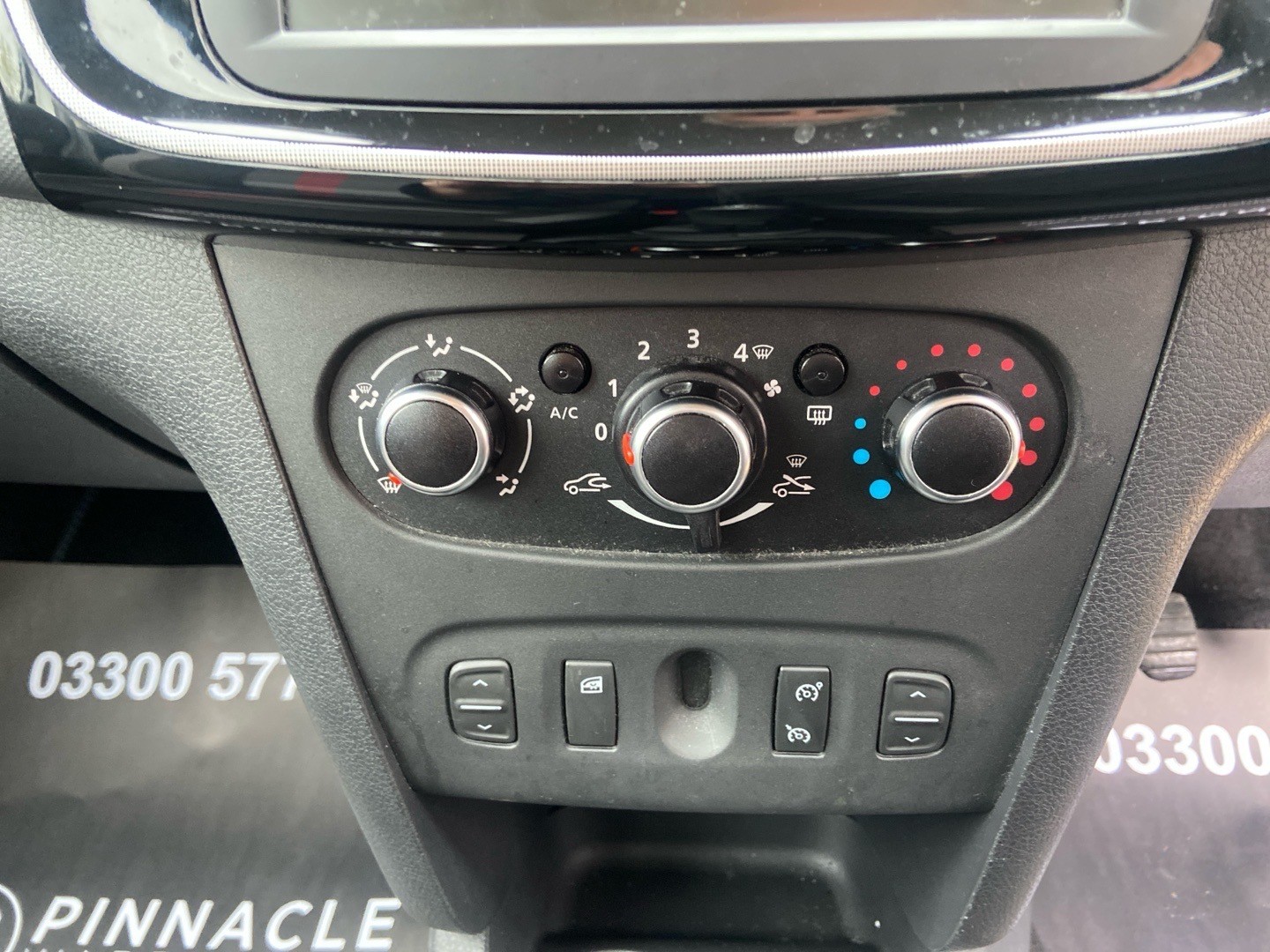 Used Dacia Sandero Stepway 2019 for sale - 78031587: Photo 20