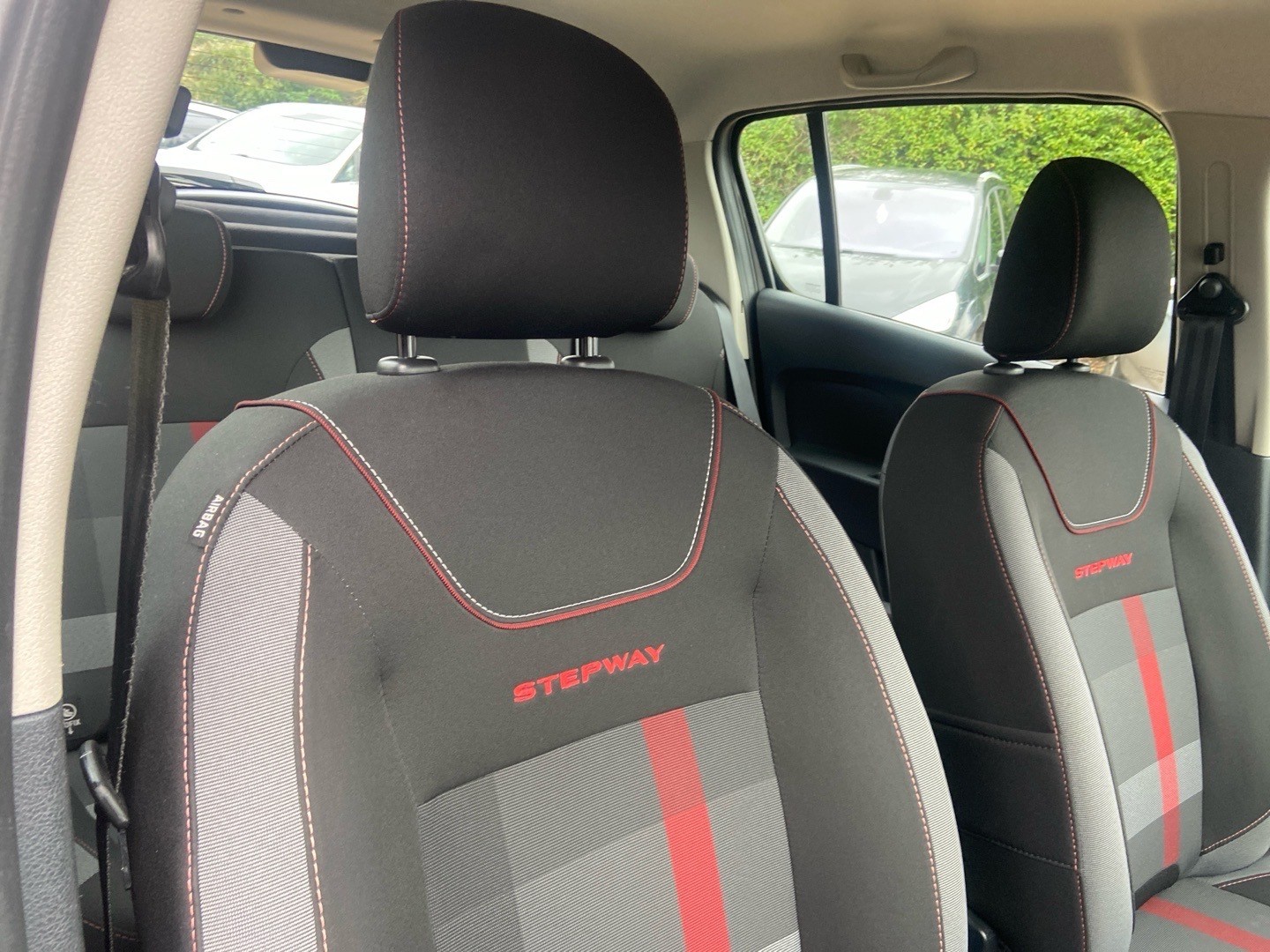 Used Dacia Sandero Stepway 2019 for sale - 78031587: Photo 23