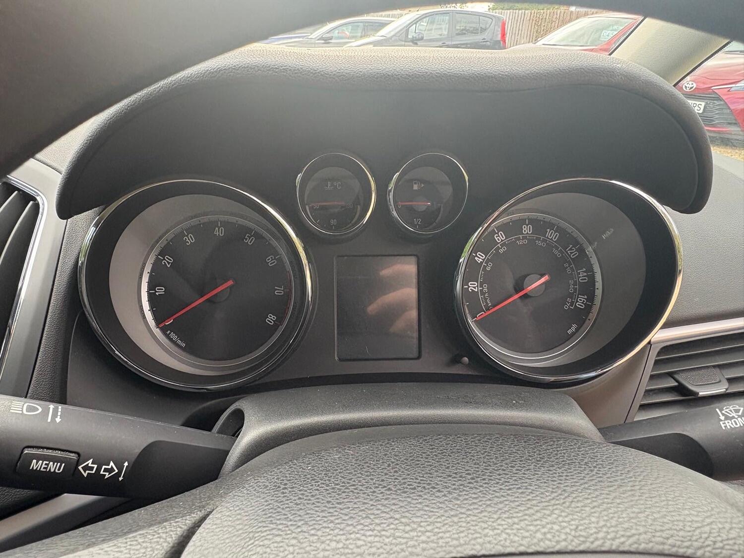 Used Vauxhall Zafira 2014 for sale - 76461542: Photo 32