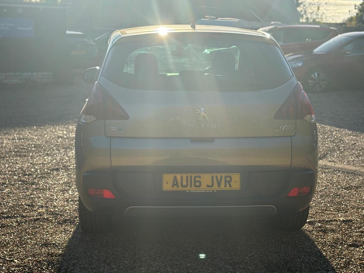 Used Peugeot 3008 2016 for sale - 76186700: Photo 6
