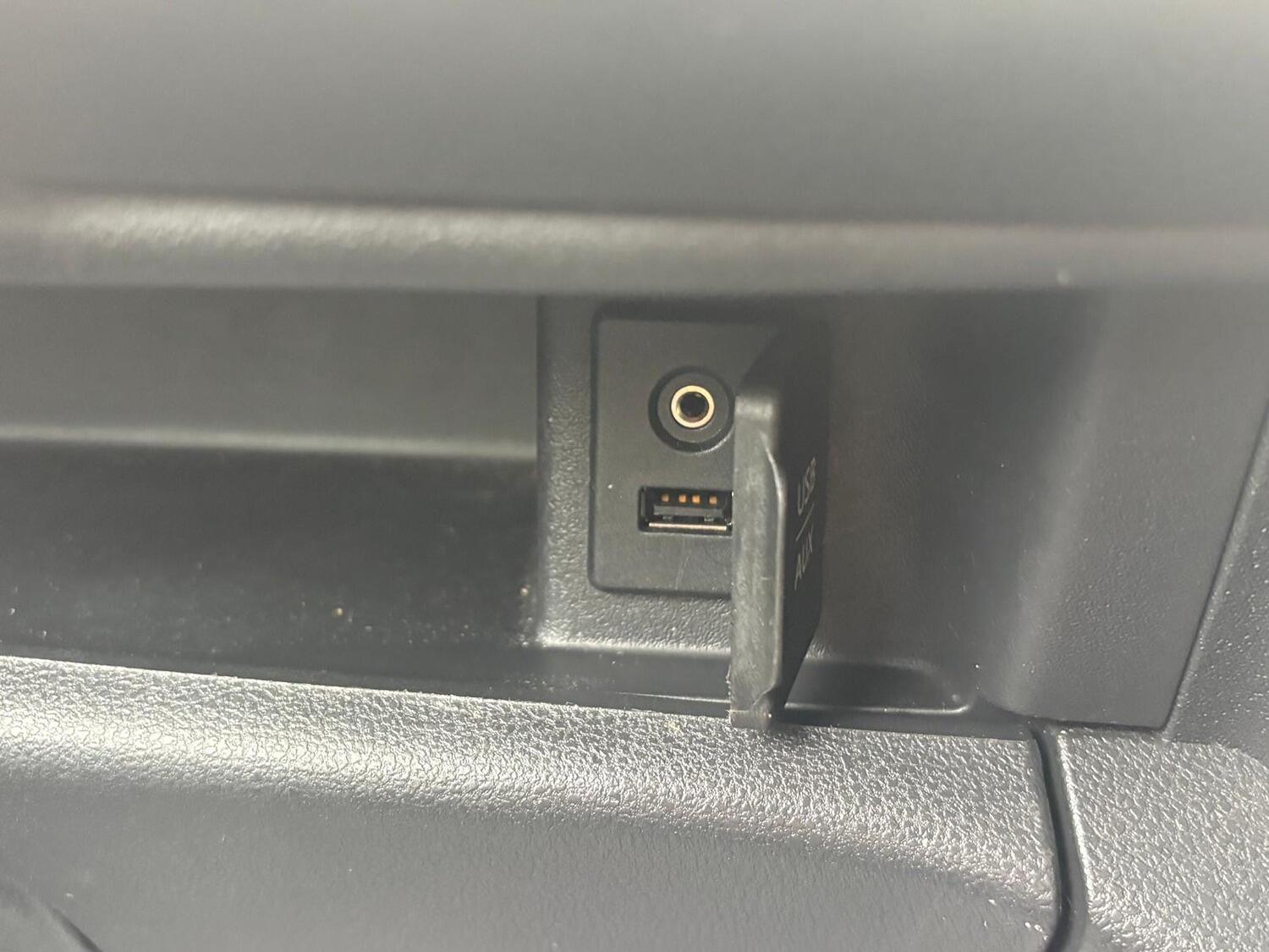 Used Nissan Micra 2014 for sale - 76040958: Photo 42
