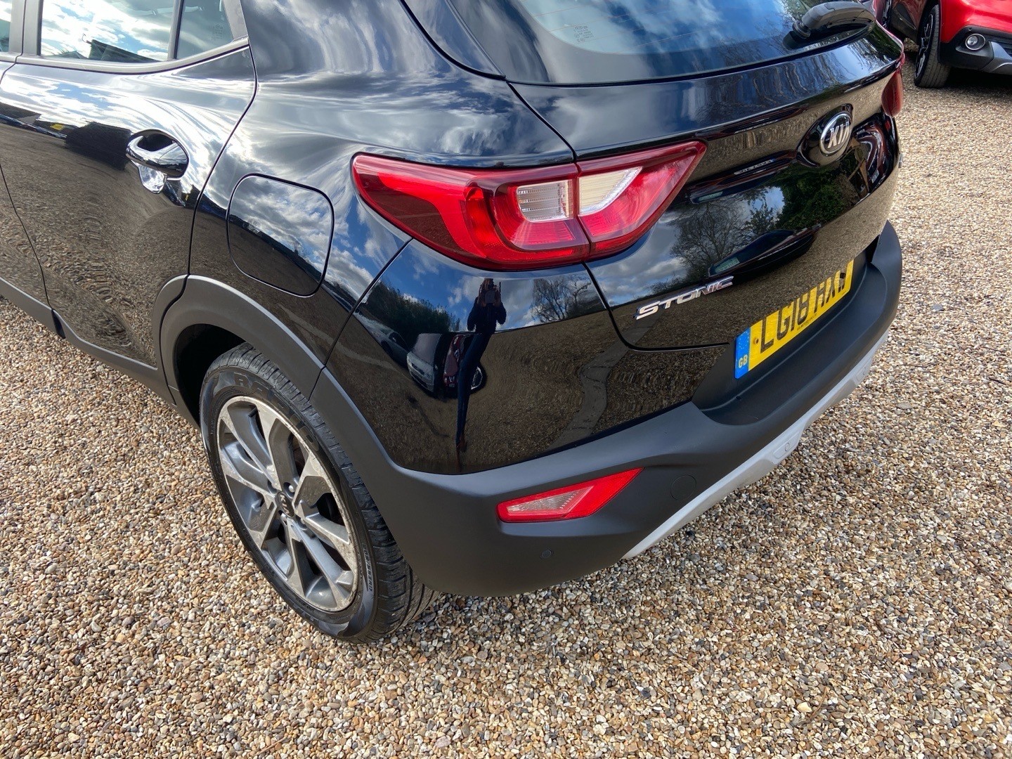 Used Kia Stonic 2018 for sale - 78098239: Photo 32