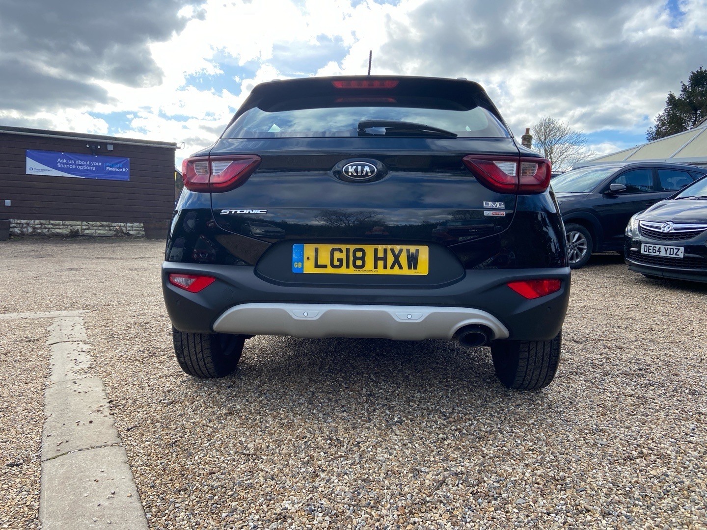 Used Kia Stonic 2018 for sale - 78098239: Photo 33