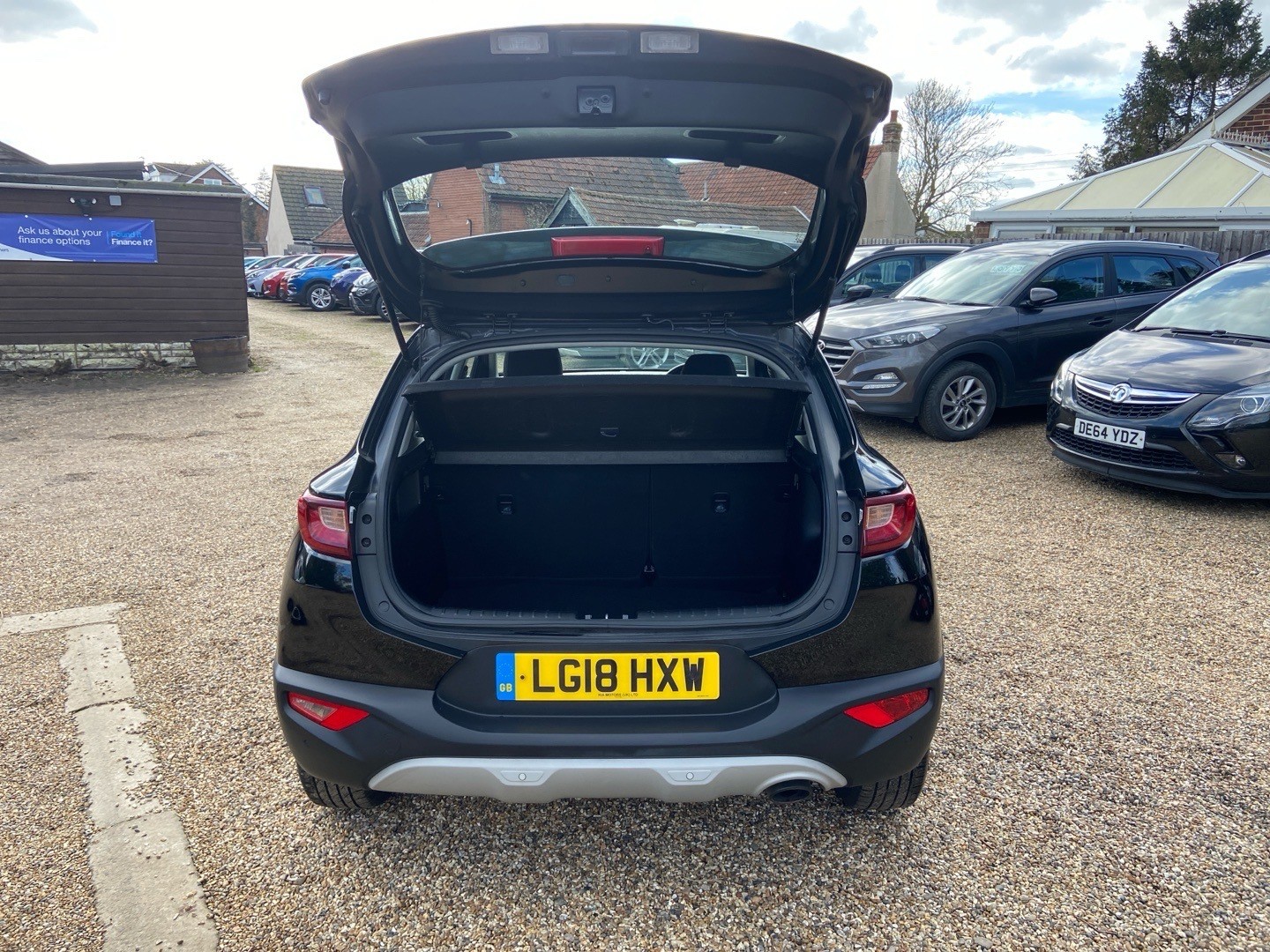 Used Kia Stonic 2018 for sale - 78098239: Photo 35