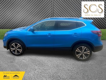 Used Nissan Qashqai 2017 for sale - 78897549: Photo