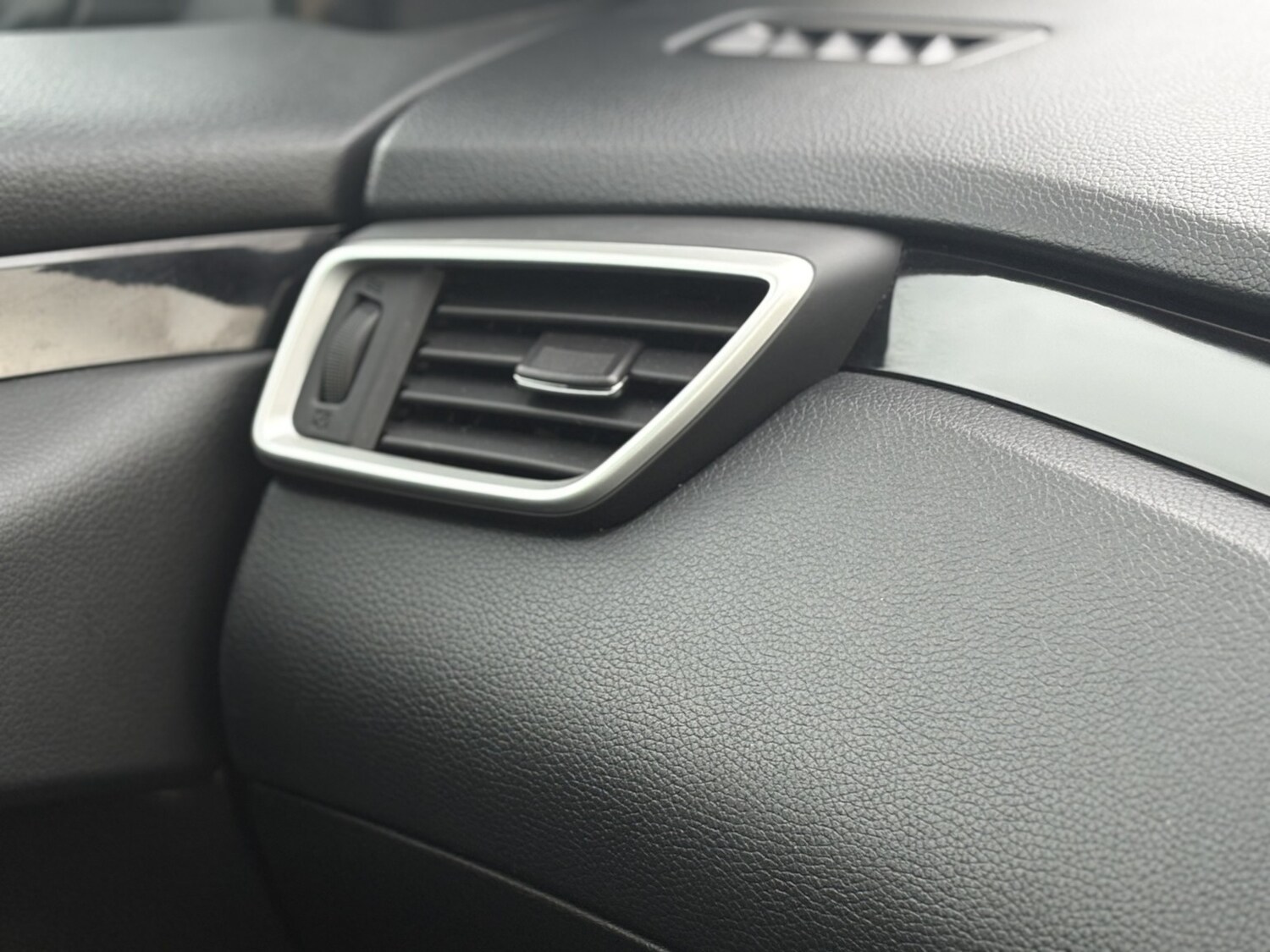 Used Nissan Qashqai 2017 for sale - 76863899: Photo 37