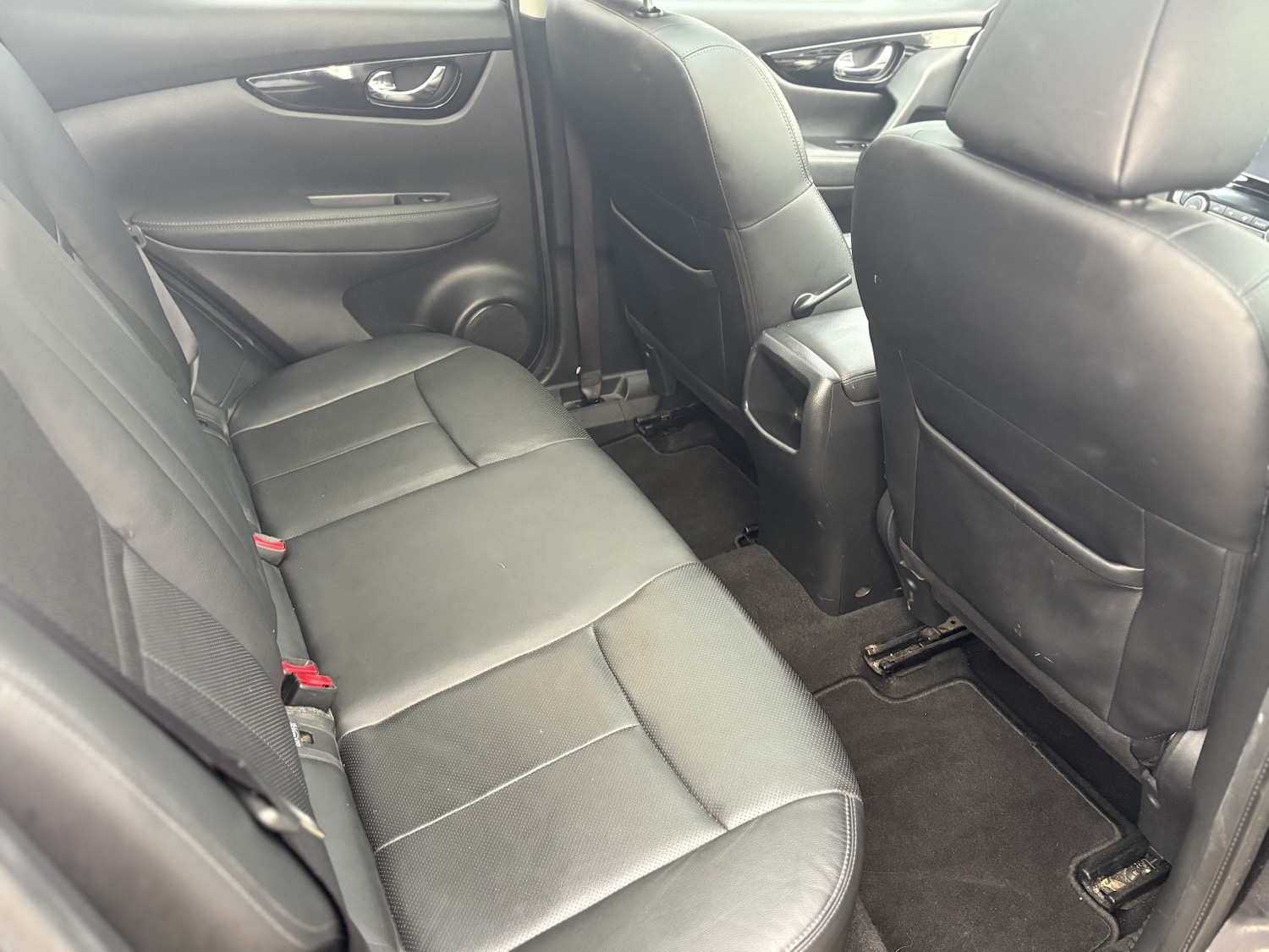 Used Nissan Qashqai 2017 for sale - 76863899: Photo 40