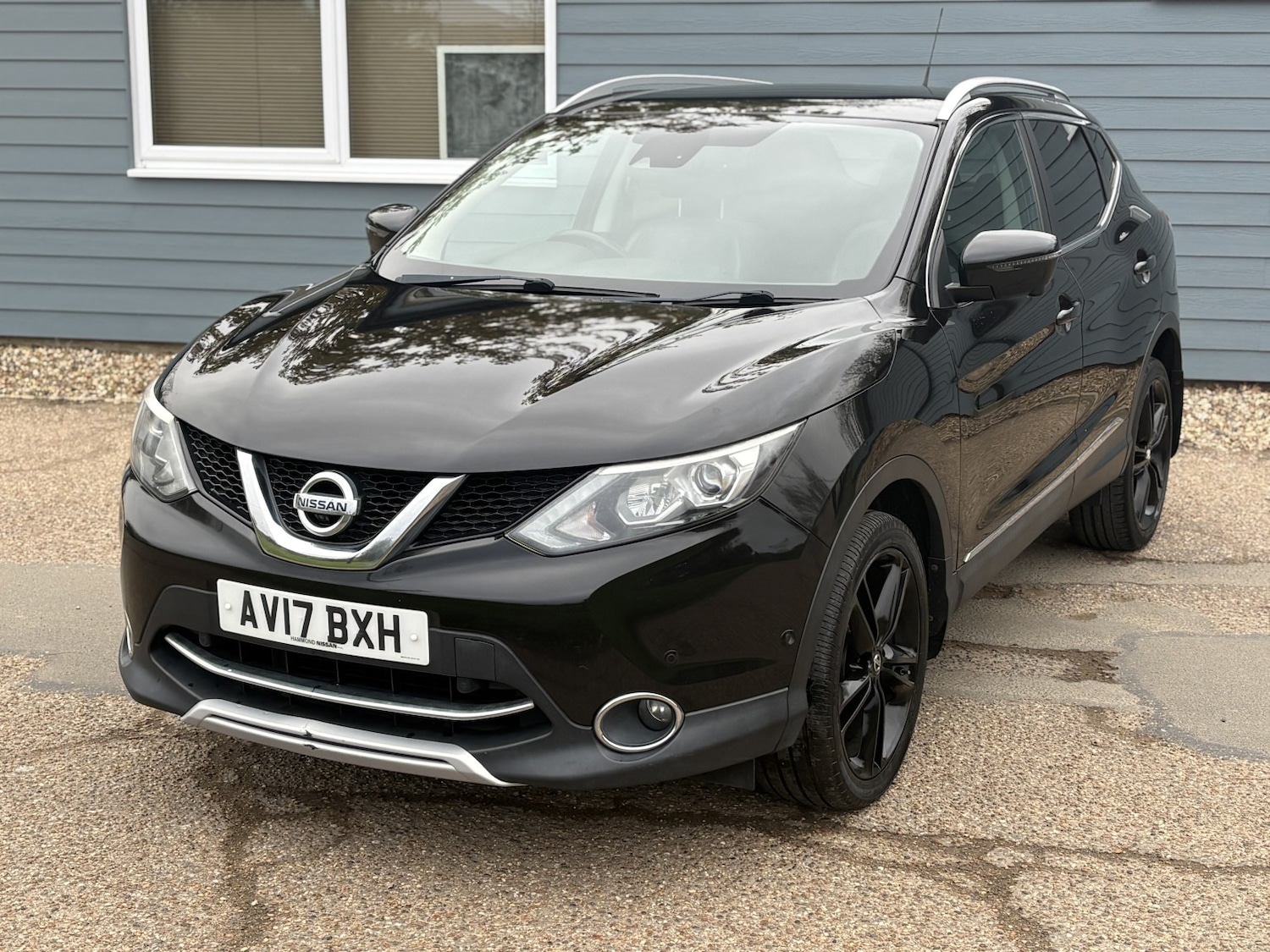Used Nissan Qashqai 2017 for sale - 76863899: Photo 9