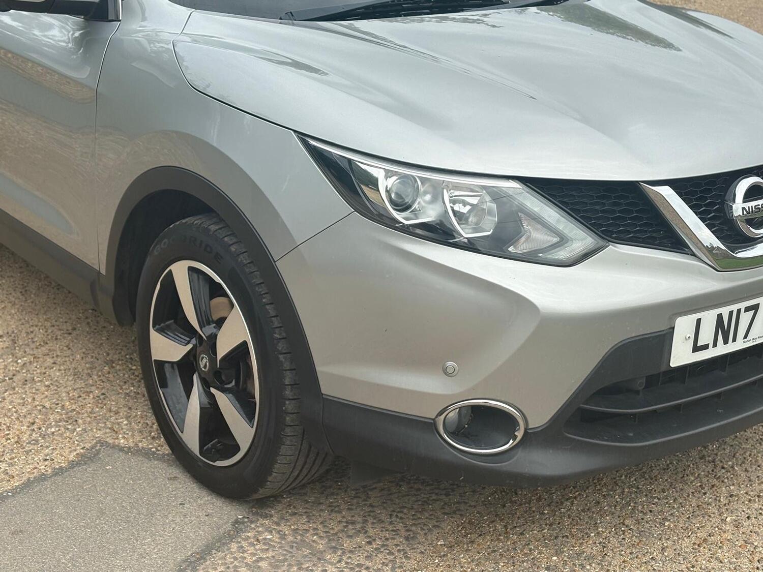 Used Nissan Qashqai 2017 for sale - 76041072: Photo 14
