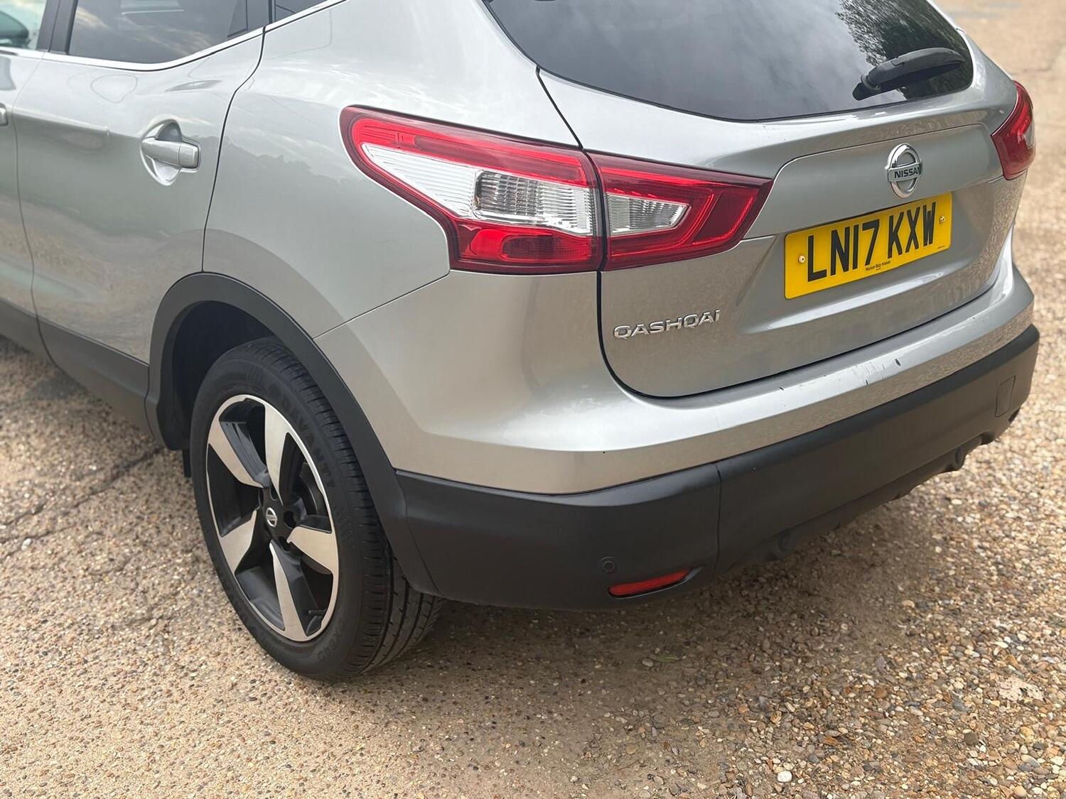 Used Nissan Qashqai 2017 for sale - 76041072: Photo 19