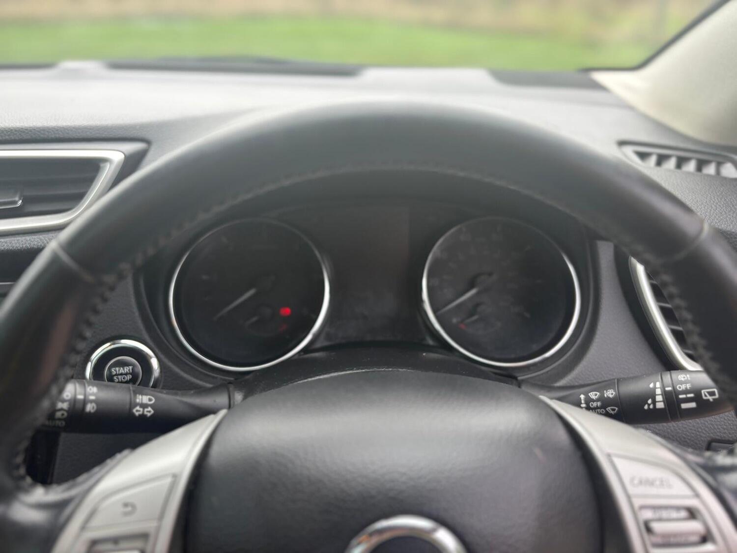 Used Nissan Qashqai 2017 for sale - 76041072: Photo 31