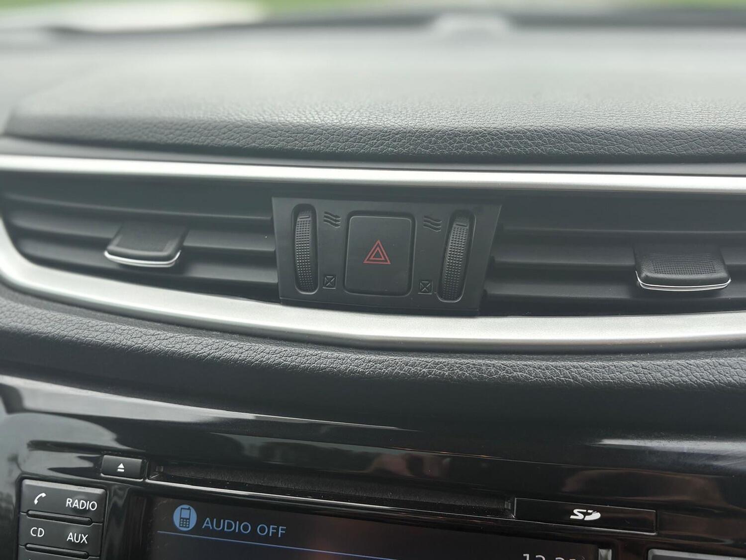 Used Nissan Qashqai 2017 for sale - 76041072: Photo 41