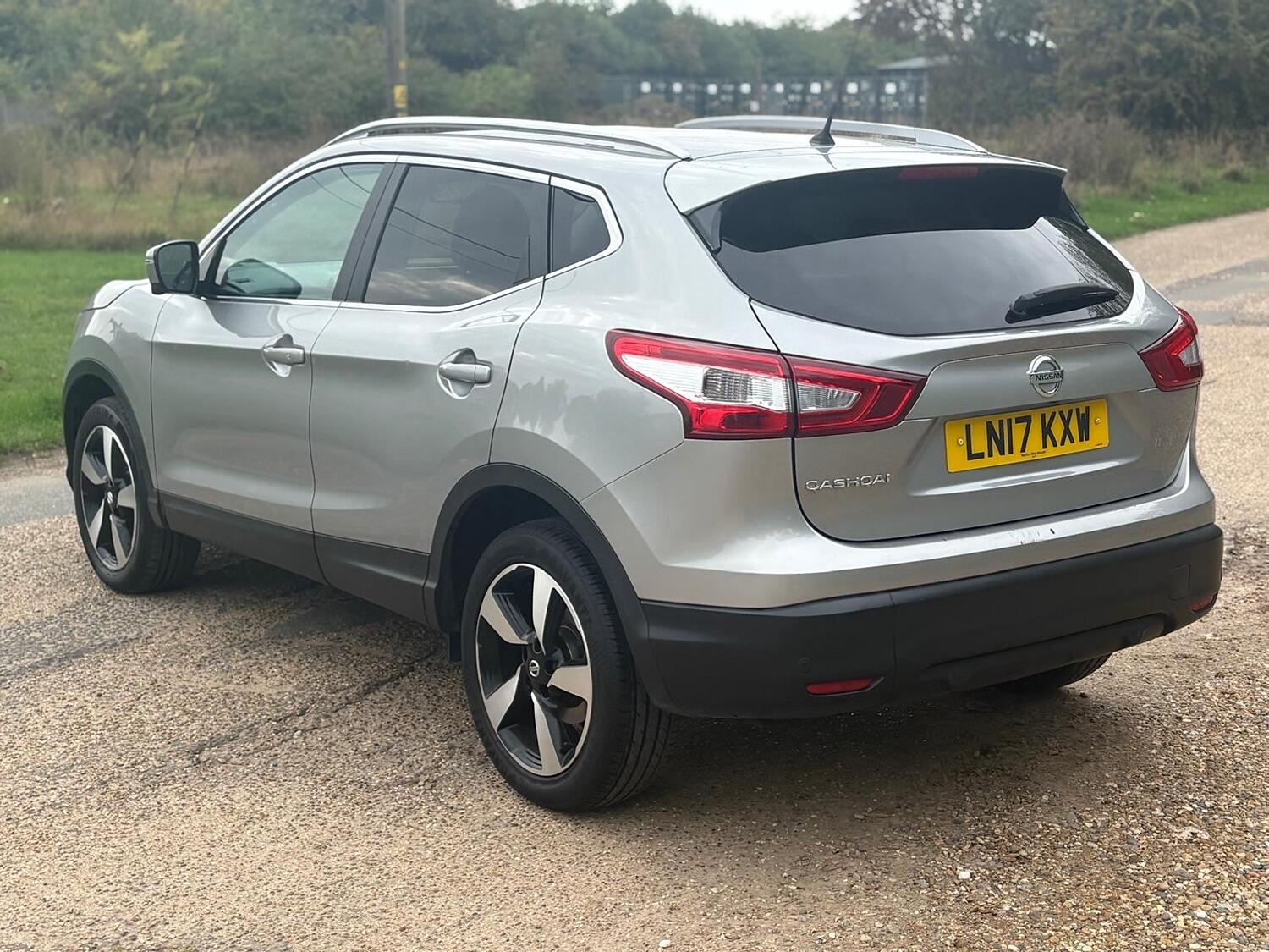 Used Nissan Qashqai 2017 for sale - 76041072: Photo 7