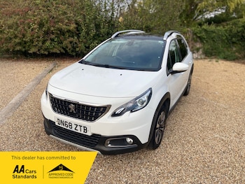 2018 - 1.2 PureTech Allure Premium 5-Door