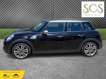 Used MINI Hatch 2017 for sale - 79386279: Photo