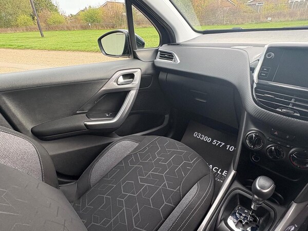 Used Peugeot 2008 2018 for sale - 76319445: Photo 25