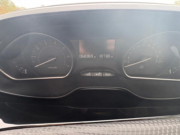 Used Peugeot 2008 2018 for sale - 76319445: Photo 30
