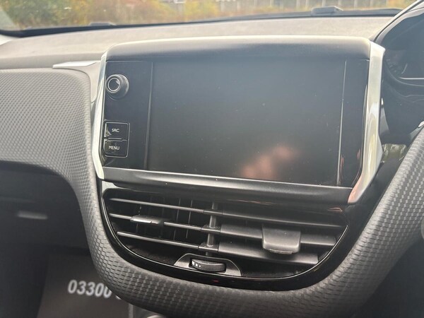 Used Peugeot 2008 2018 for sale - 76319445: Photo 32