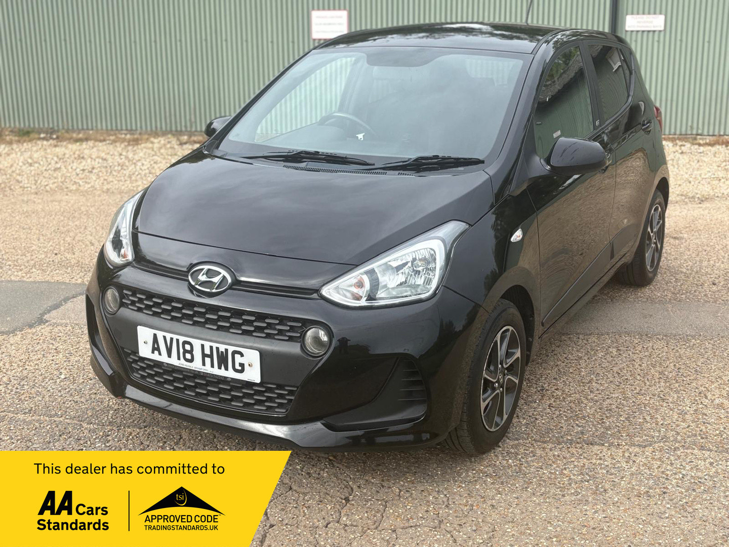 Used Hyundai i10 2018 for sale - 76198305: Photo 1